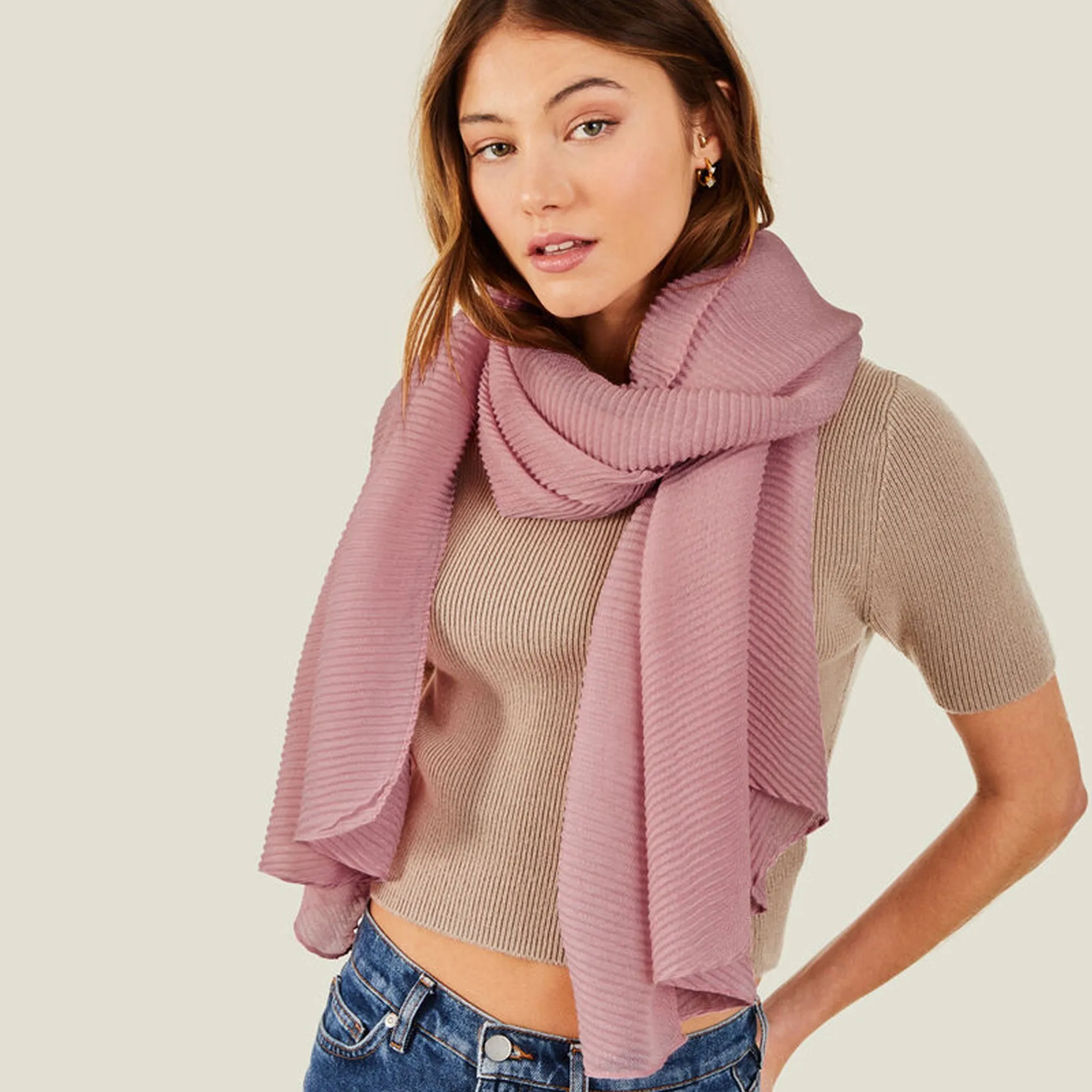 Accessorize London Women's Lightweight Pleated Scarf Pink