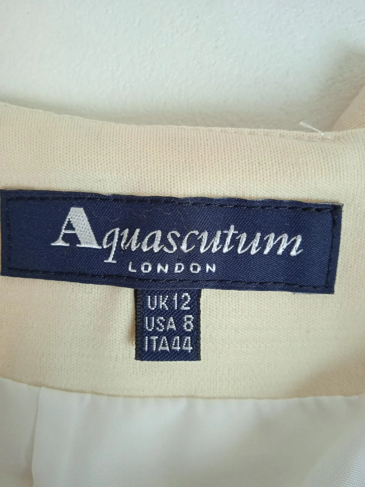 AQUASCUTUM Ladies Cream White Wool Zip Closure Hayley Straight Skirt Size UK12