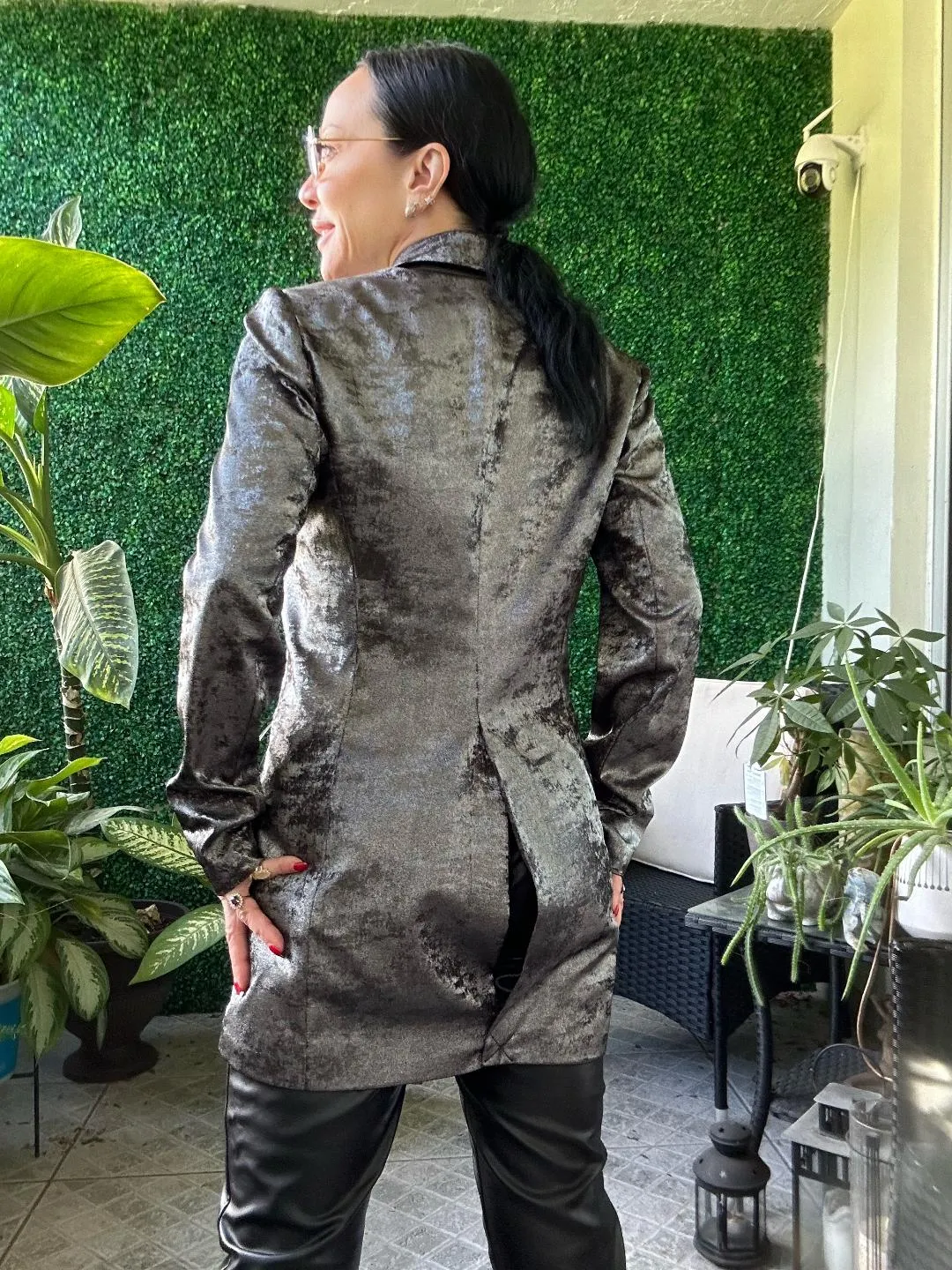 BCBG Maxazria Metallic Grey Blazer Jacket Shirt Dress Tailored Fashion Designer