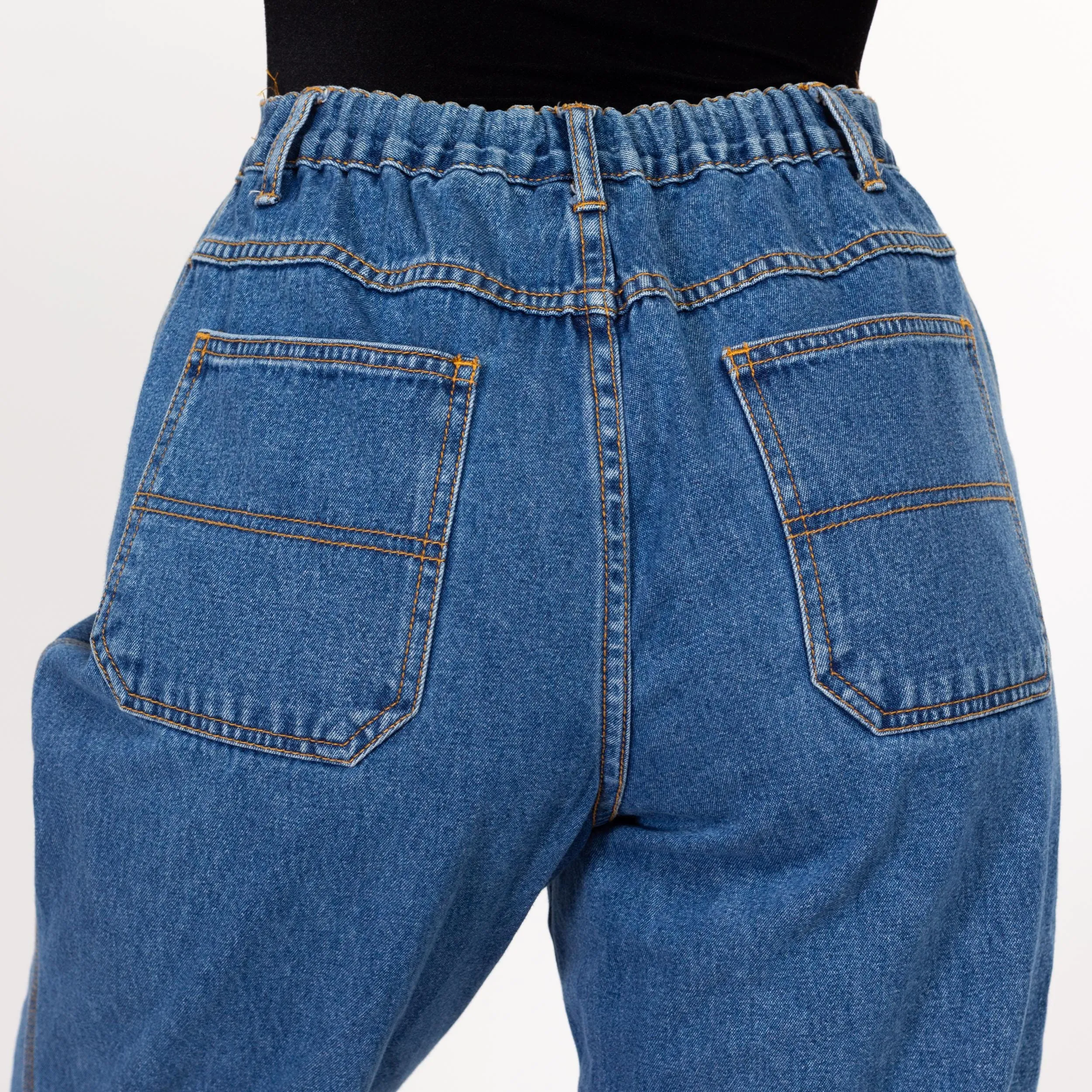 Medium 90s Capri Grommet Jeans