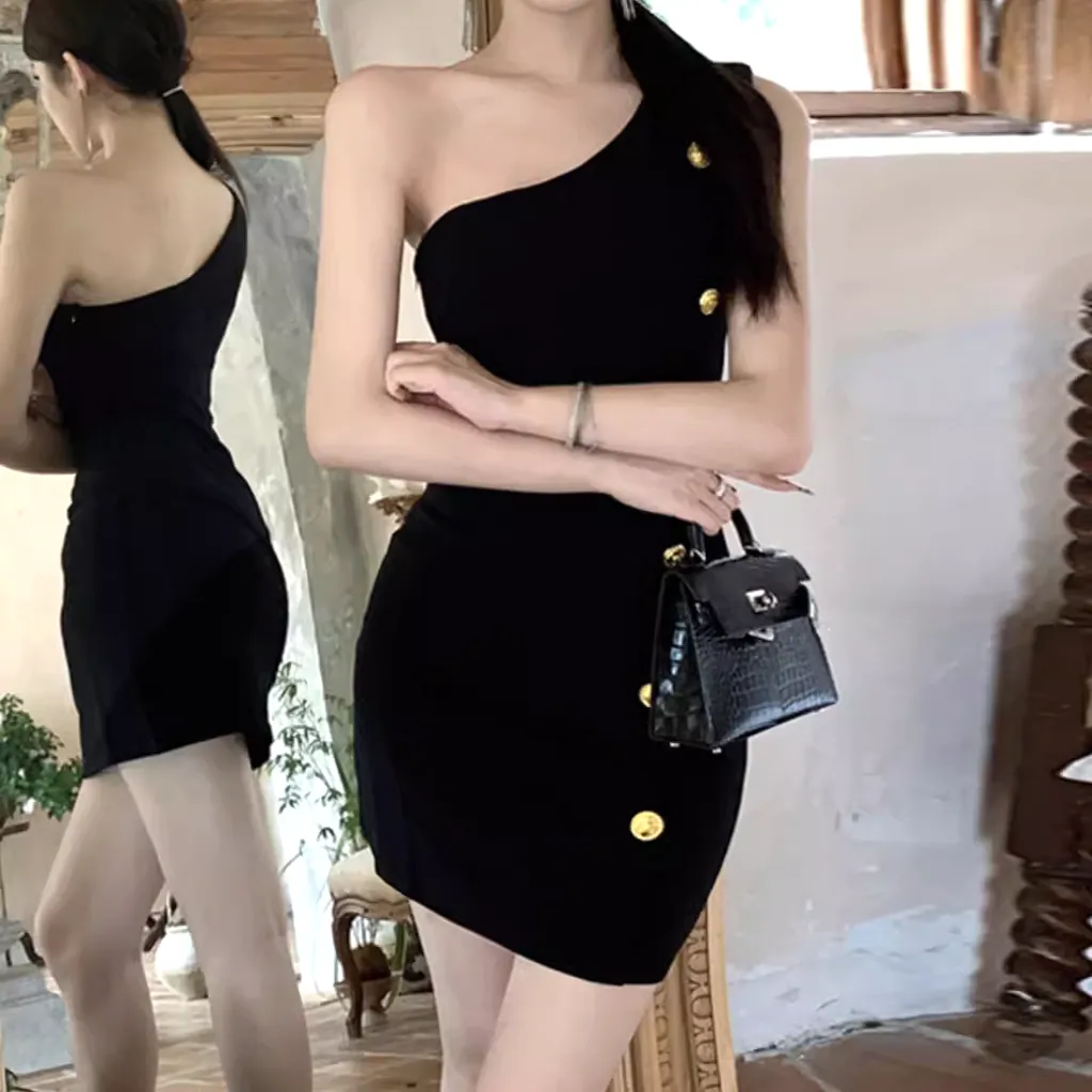 Metal Buckle One Shoulder Black Bodycon Dress