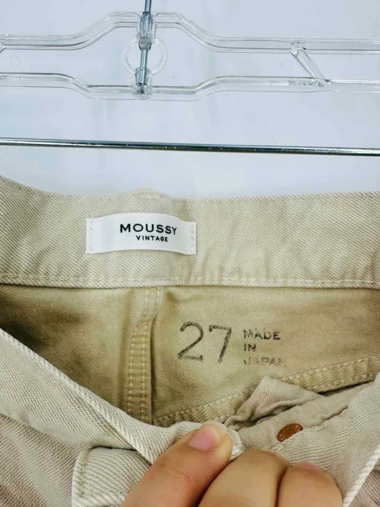 Moussy Size 27=4 Cream Denim Premium Denim Jeans