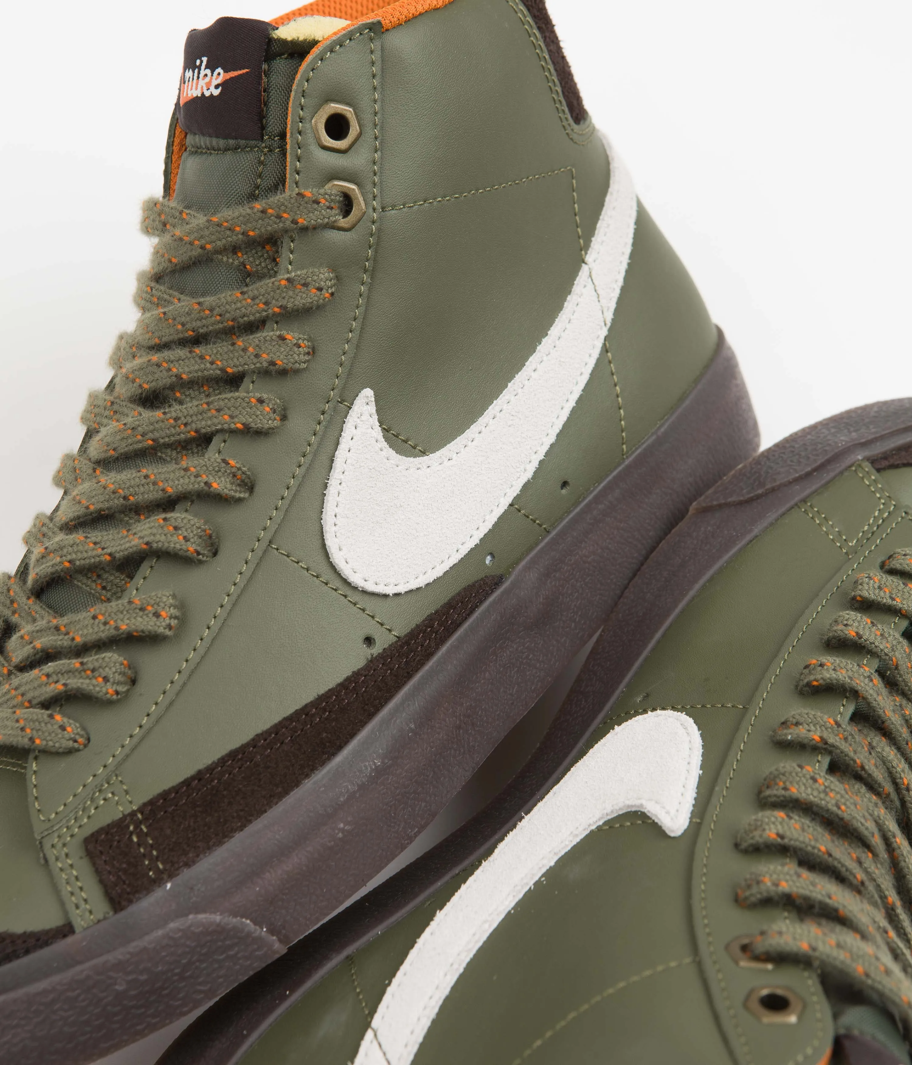 Nike Blazer Mid '77 Vintage Shoes - Army Olive / Summit White - Campfire Orange