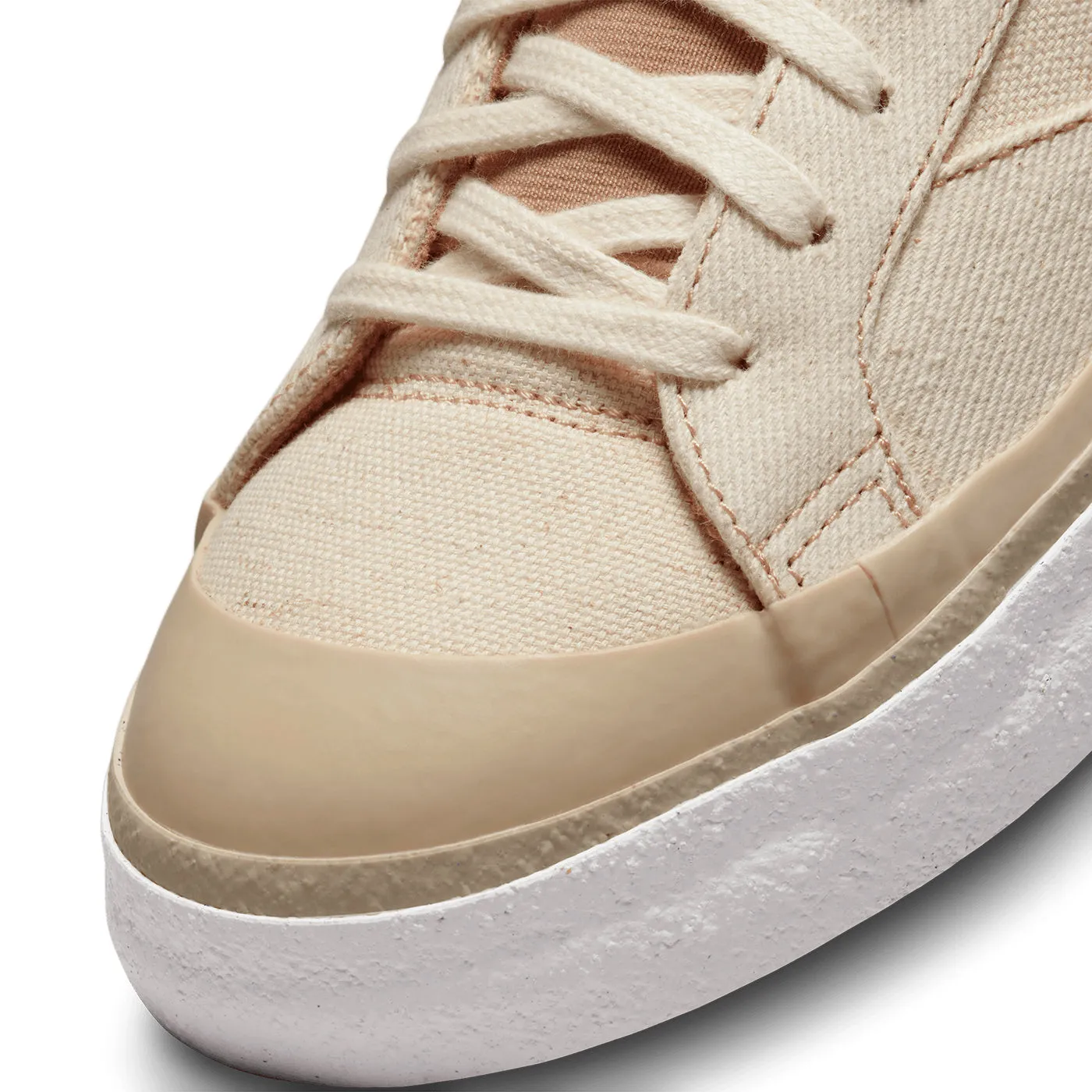 Nike SB x Doyenne Zoom Blazer Low Shoes - Coconut Milk / Rattan - Limestone - Rattan