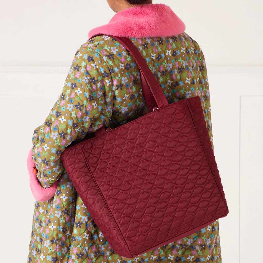 PEONY QUILTED LIPS LYRA TOTE BAG