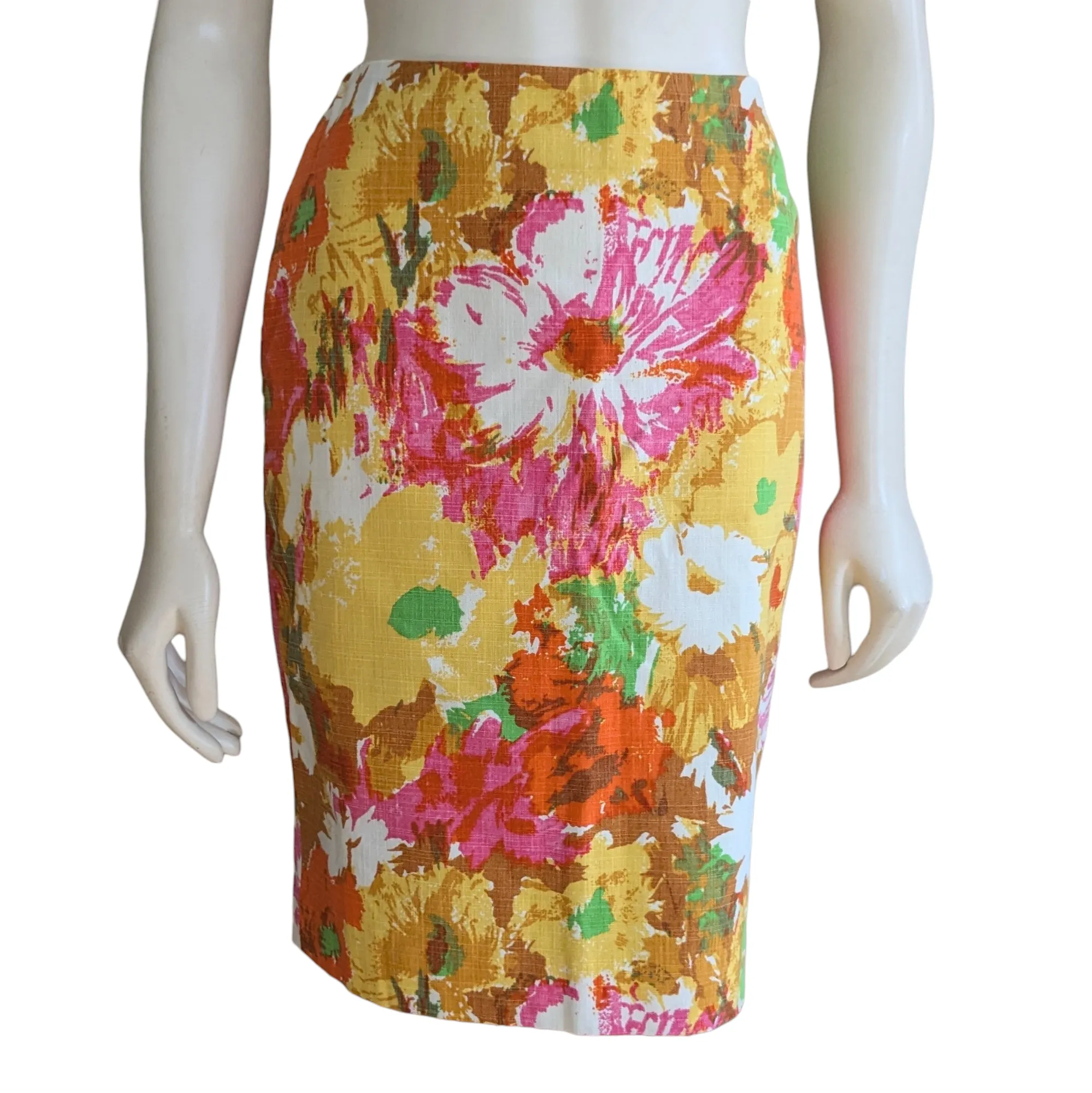 Talbots Bright Floral Pencil Skirt Size 2P NWT