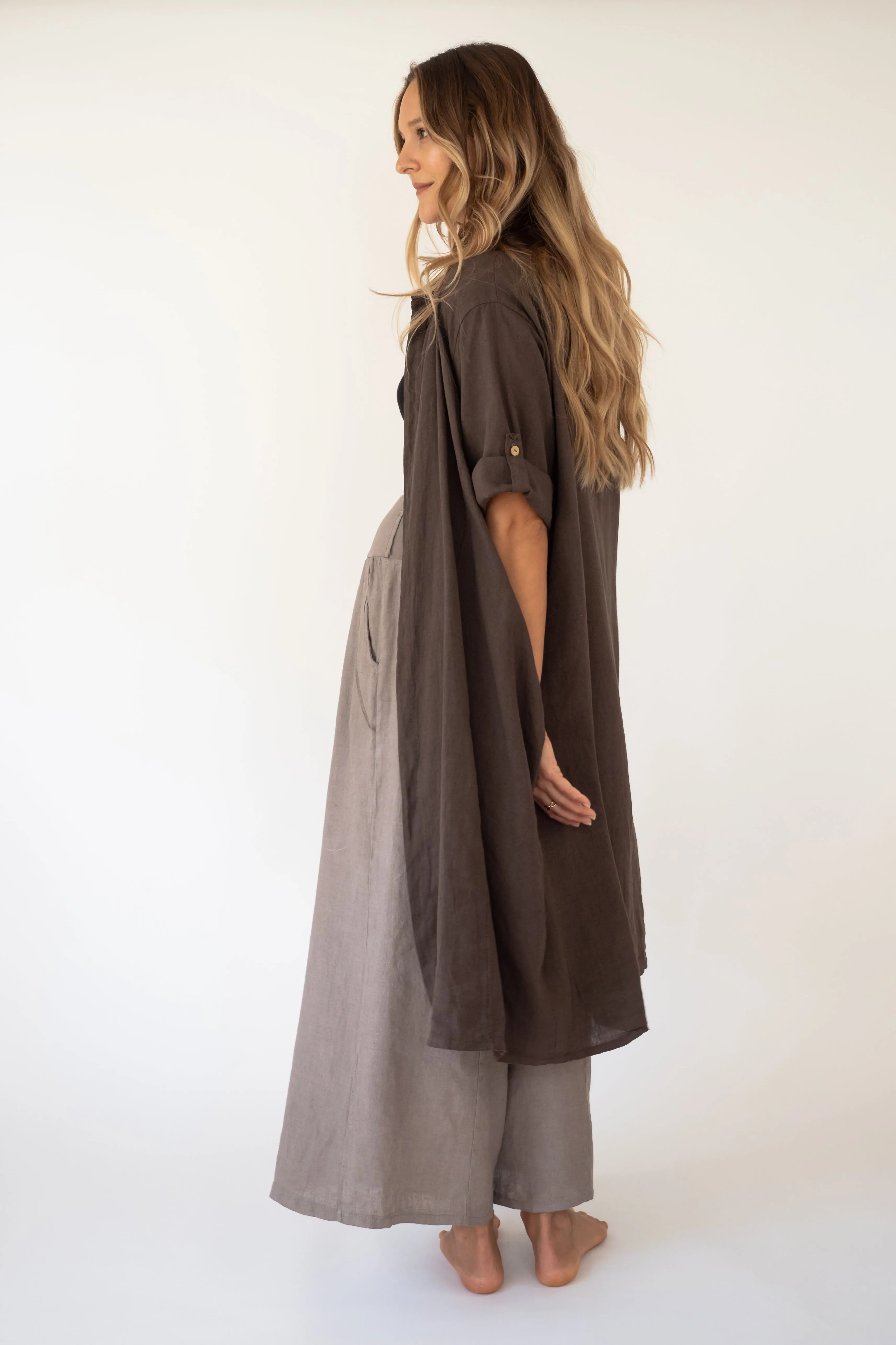 the MAKAUKAU Linen Duster Cardigan