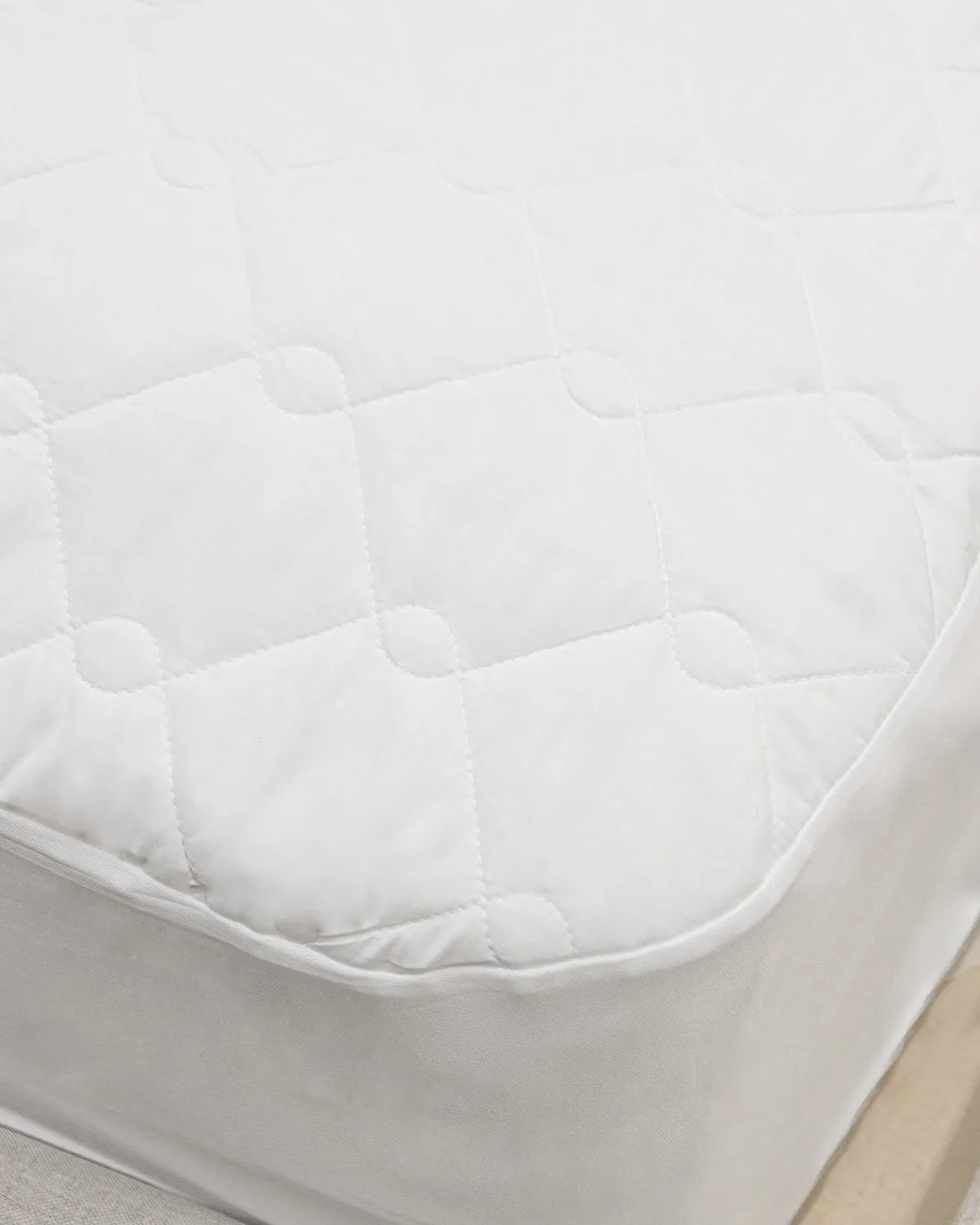 Waterproof Luxury Quilted Mattress Protector